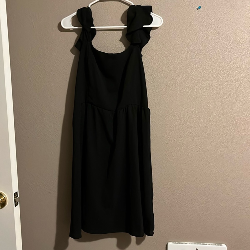 Dress. Open back